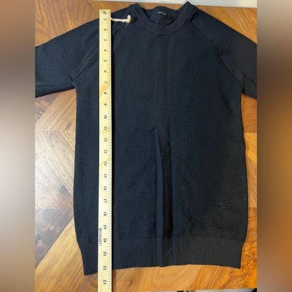 Lululemon merino wool pullover sweater size xs - Picture 6 of 6